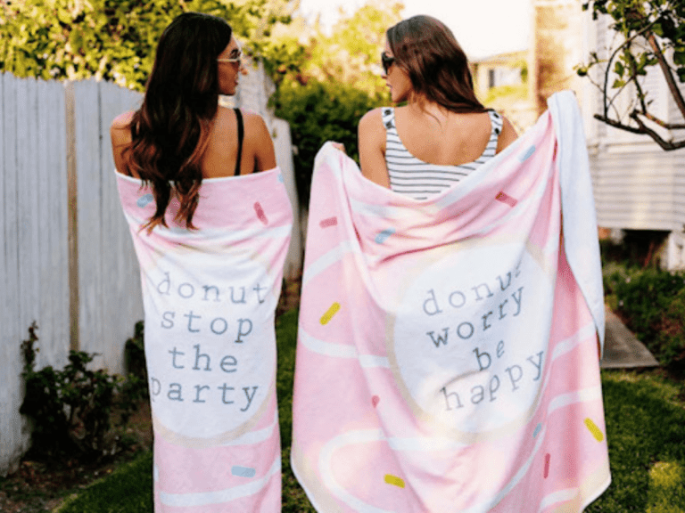 Unique Beach Gifts for Mom that She’ll Absolutely Love