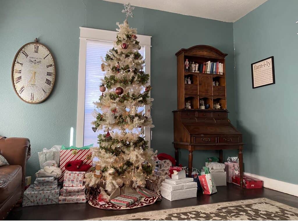 4 Gifts for Christmas :: Printable Wish List + Gift Tags